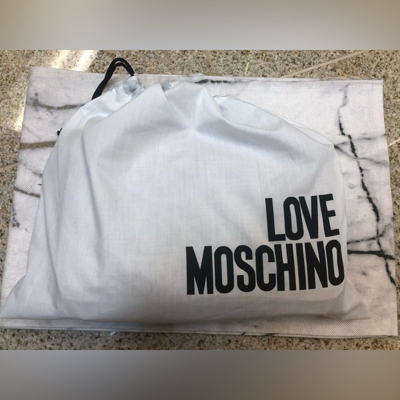 LOVE Moschino Borsa Quilted Bag Metallic Rose Gold - Brand New - Picture 9 of 9